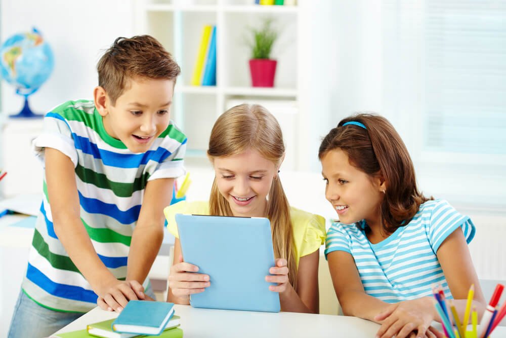 Entenda o papel da tecnologia na educação infantil